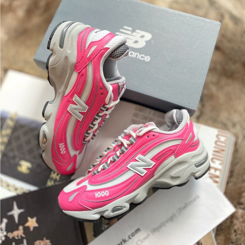 New Balance 1000 Sneakers (Women's)